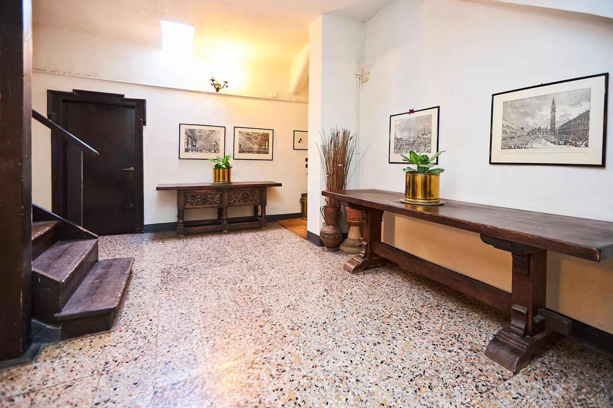 Under The Stars, City Life Milano, Corso Sempione Exterior photo